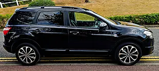 Used 2013 Nissan Qashqai+2 360 Black - Interior and Exterior details 5
