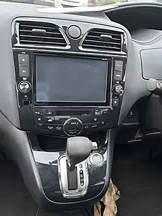 Used 2013 Nissan Serena Black - Interior and Exterior details 12