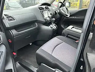 Used 2013 Nissan Serena Black - Interior and Exterior details 13