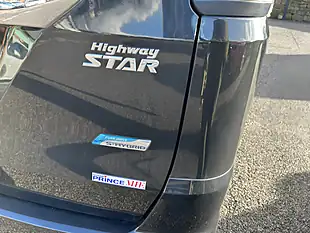 Used 2013 Nissan Serena Black - Interior and Exterior details 14