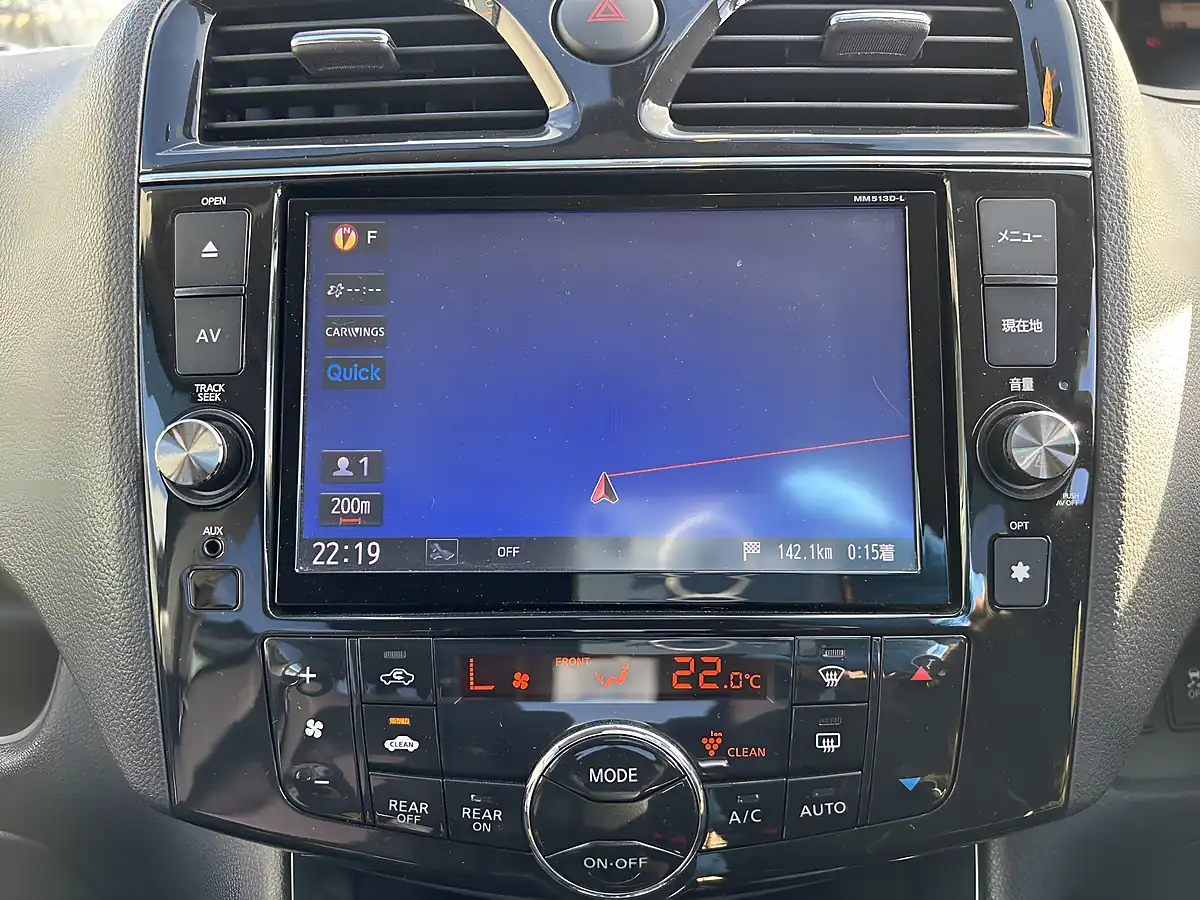 Used 2013 Nissan Serena Black - Interior and Exterior details 17