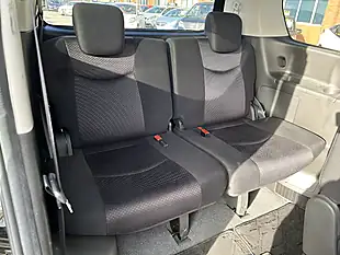 Used 2013 Nissan Serena Black - Interior and Exterior details 20