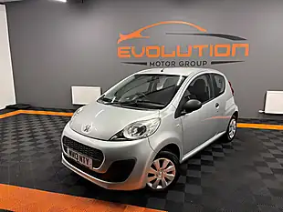 Used 2013 Peugeot 107 Access Silver - Interior and Exterior details 10