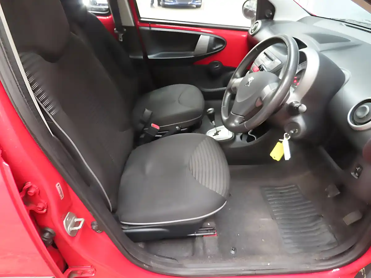 Used 2013 Peugeot 107 Active 2 Red - Interior and Exterior details 7