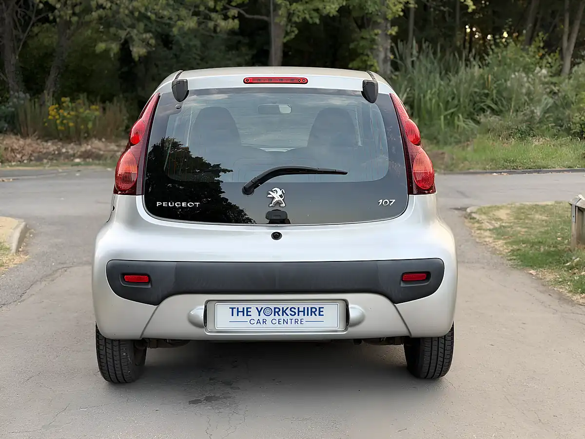 Used 2013 Peugeot 107 Active Silver - Interior and Exterior details 11