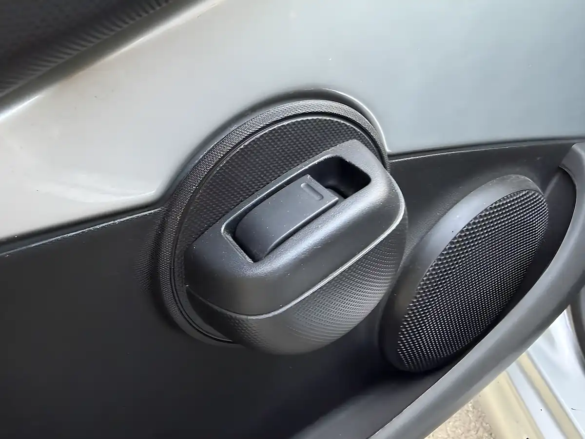 Used 2013 Peugeot 107 Active Silver - Interior and Exterior details 19