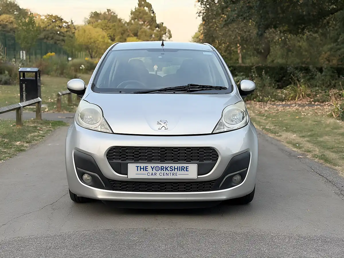 Used 2013 Peugeot 107 Active Silver - Interior and Exterior details 2
