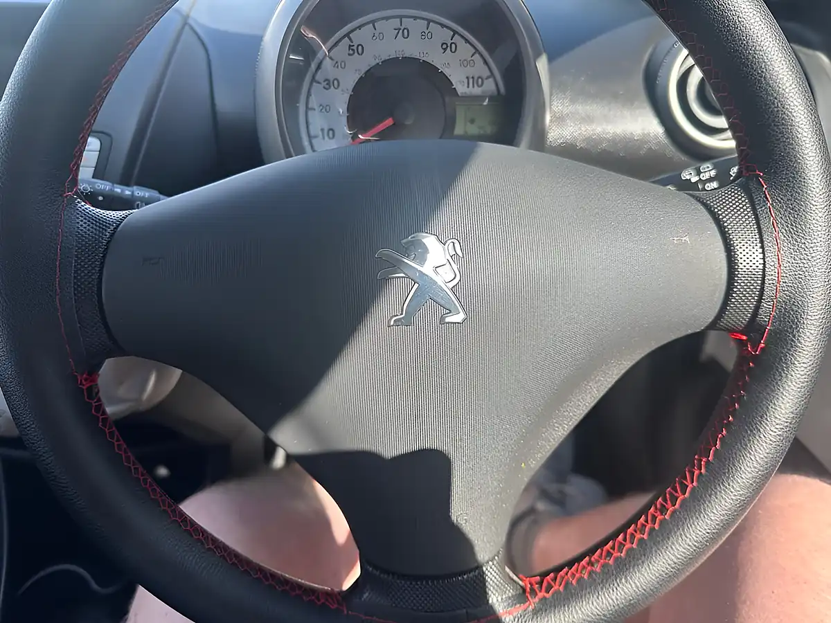 Used 2013 Peugeot 107 Active Silver - Interior and Exterior details 17