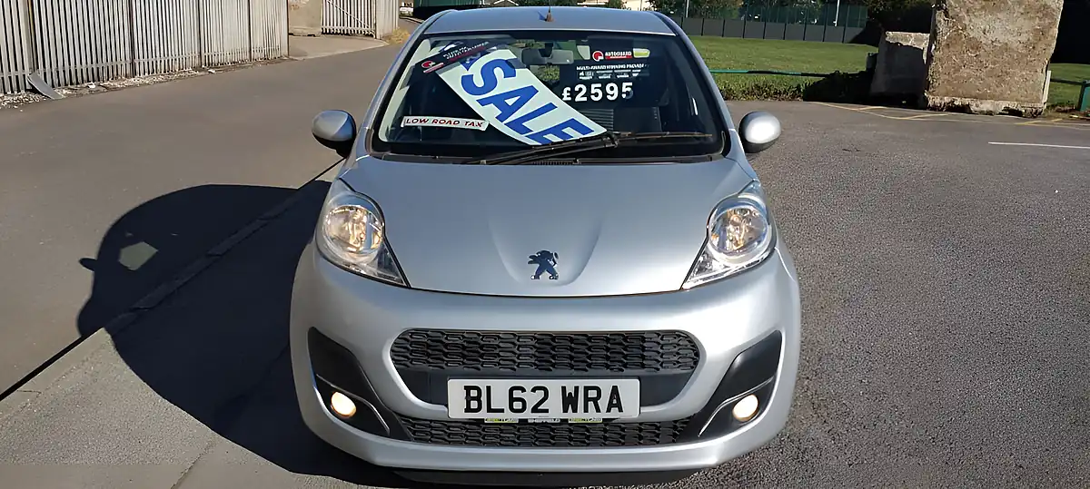 Used 2013 Peugeot 107 Active Silver - Interior and Exterior details 7