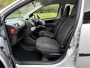 Used 2013 Peugeot 107 Active Silver - Interior and Exterior details 6