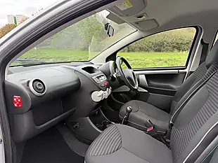 Used 2013 Peugeot 107 Active Silver - Interior and Exterior details 8