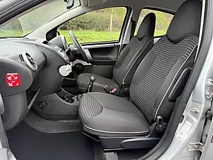 Used 2013 Peugeot 107 Active Silver - Interior and Exterior details 9