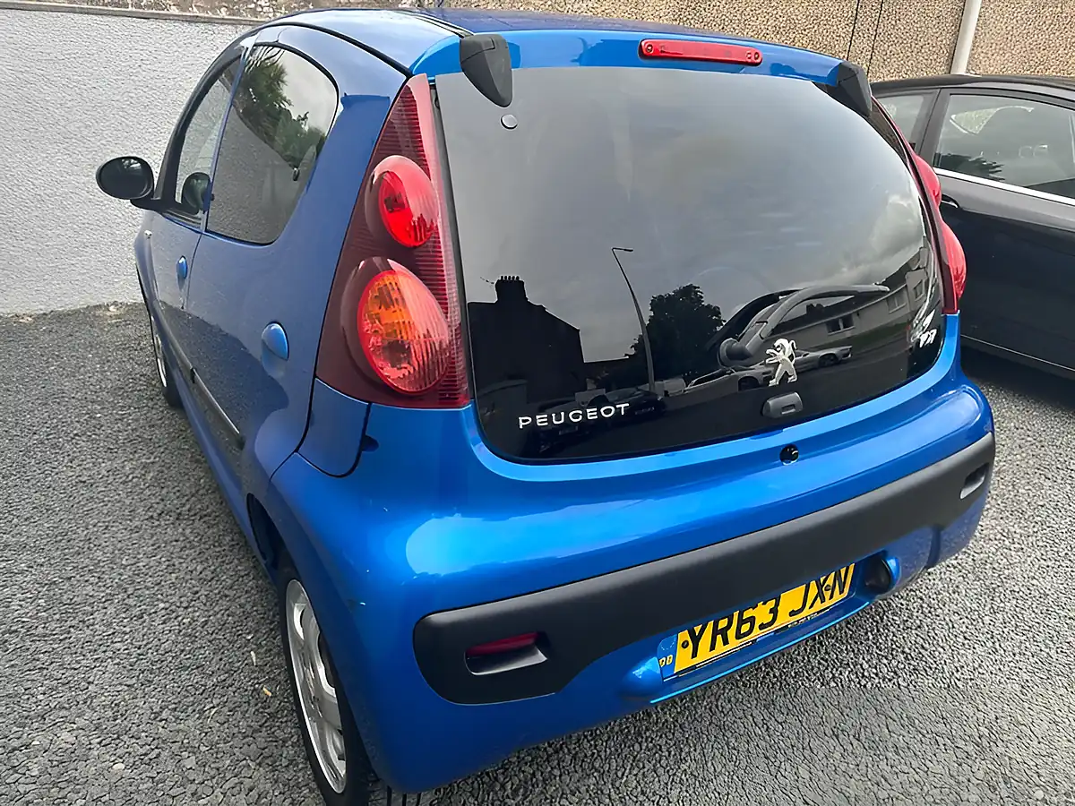 Used 2013 Peugeot 107 Allure Blue - Interior and Exterior details 7