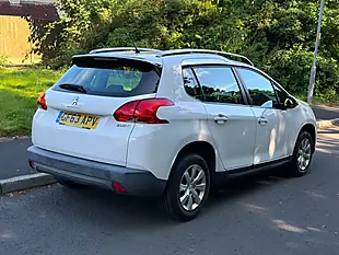 Used 2013 Peugeot 2008 Access+ White - Interior and Exterior details 3