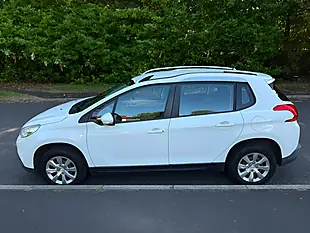 Used 2013 Peugeot 2008 Access+ White - Interior and Exterior details 6