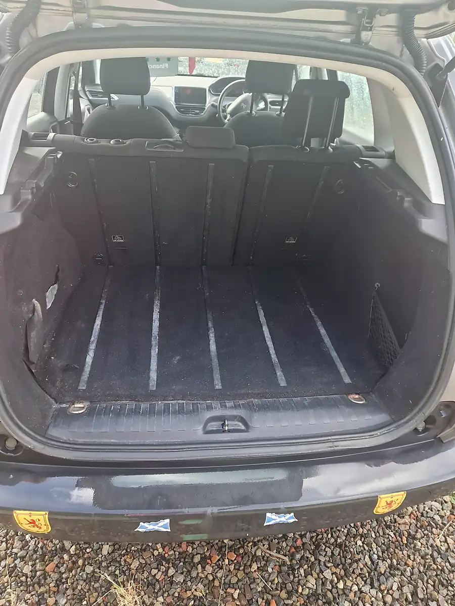 Used 2013 Peugeot 2008 Active Grey - Interior and Exterior details 12