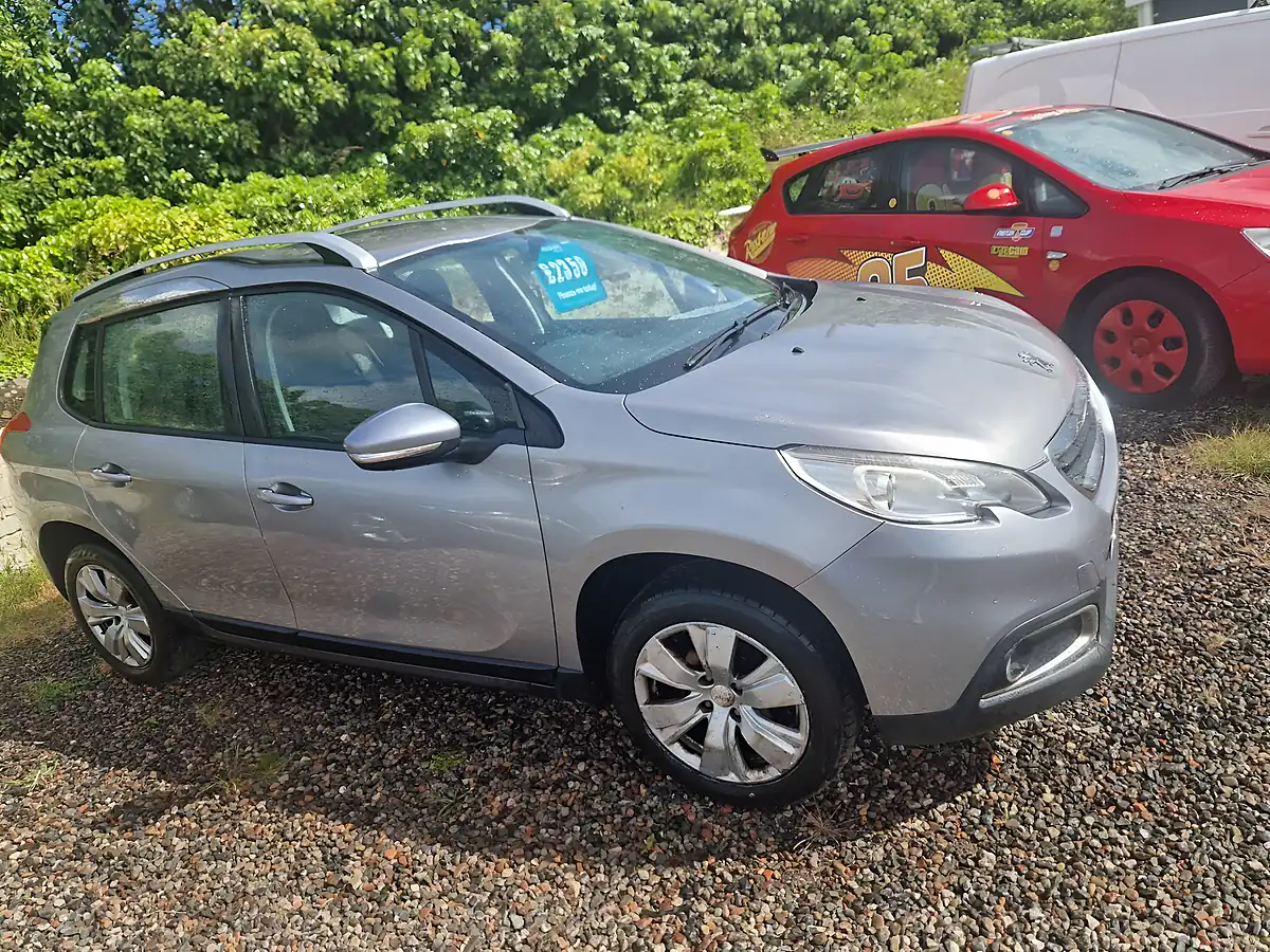 Used 2013 Peugeot 2008 Active Grey - Interior and Exterior details 4