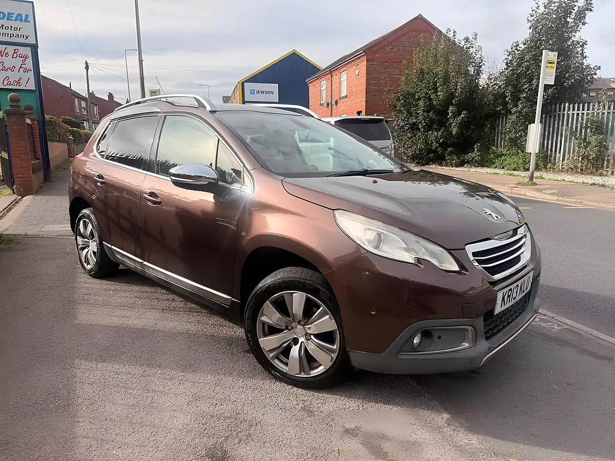 Used 2013 Peugeot 2008 Allure Brown - Interior and Exterior details 2