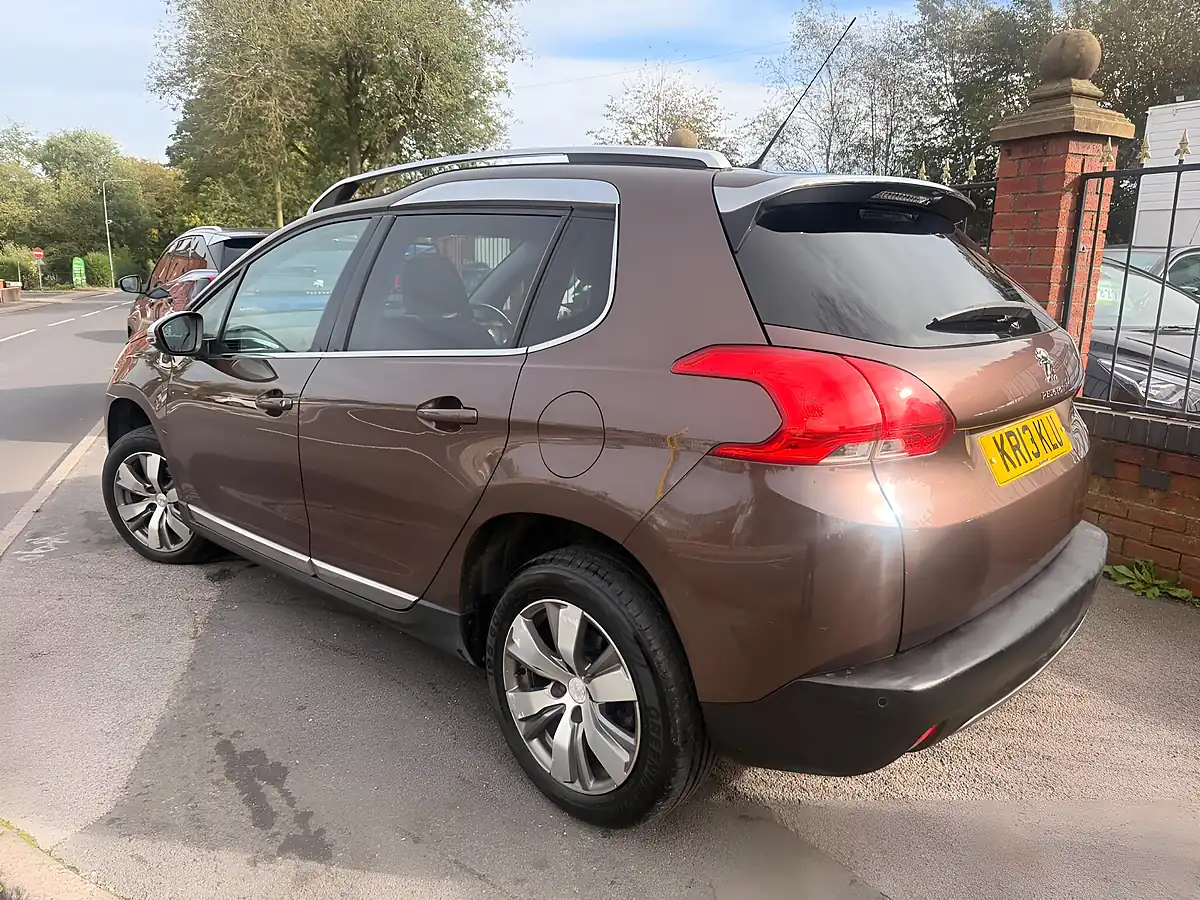 Used 2013 Peugeot 2008 Allure Brown - Interior and Exterior details 6