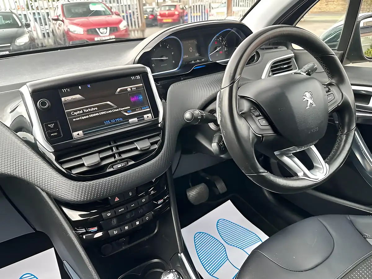 Used 2013 Peugeot 2008 Allure Egc Grey - Interior and Exterior details 19