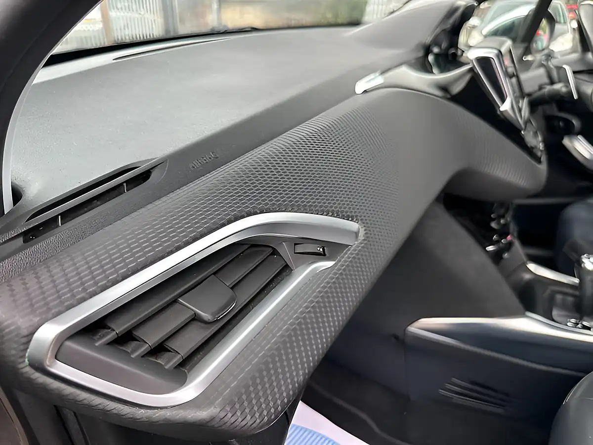Used 2013 Peugeot 2008 Allure Egc Grey - Interior and Exterior details 20