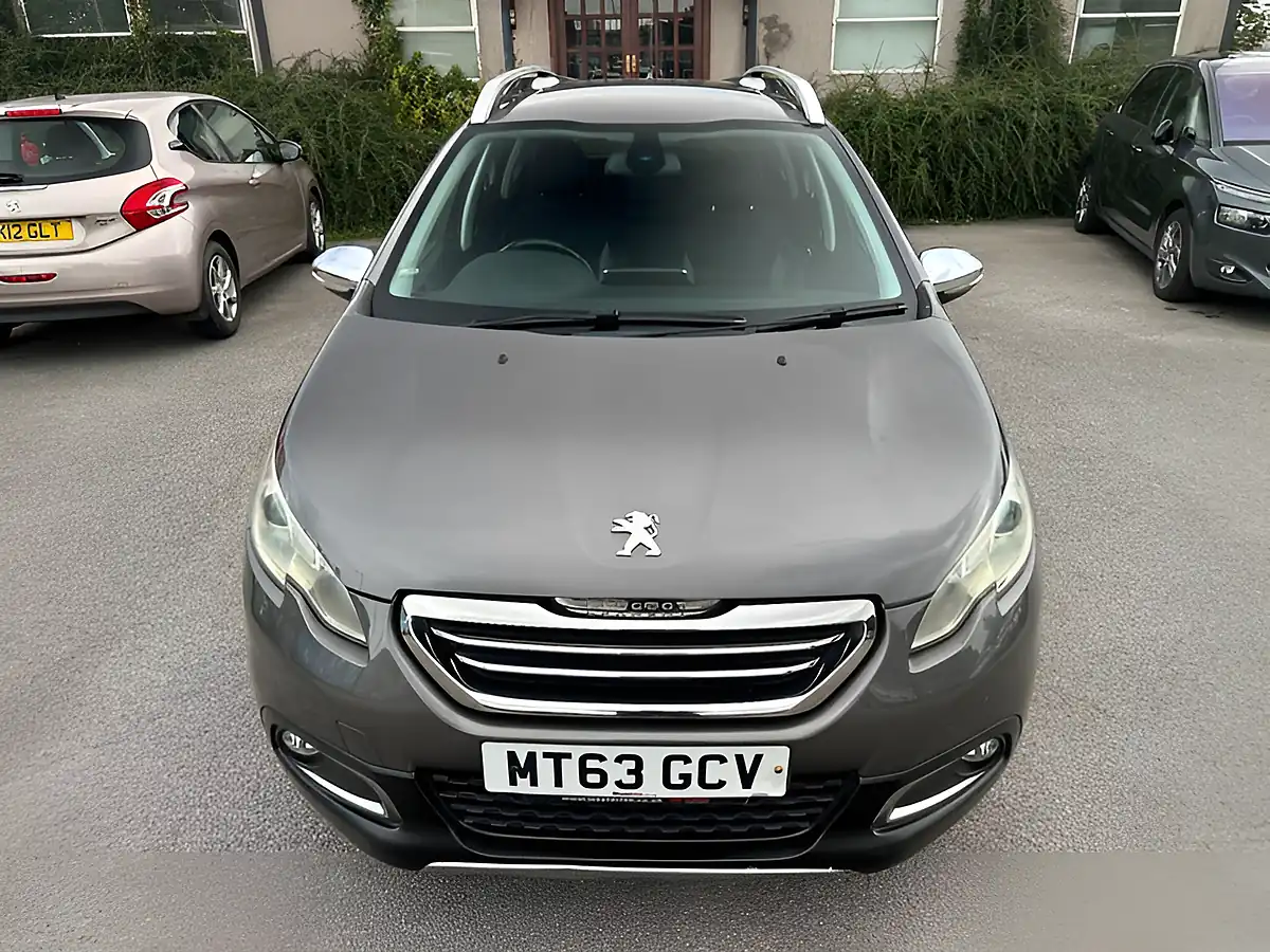 Used 2013 Peugeot 2008 Allure Egc Grey - Interior and Exterior details 4