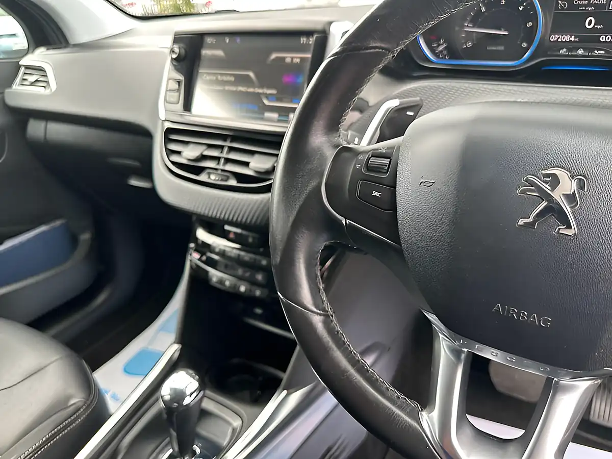 Used 2013 Peugeot 2008 Allure Egc Grey - Interior and Exterior details 7