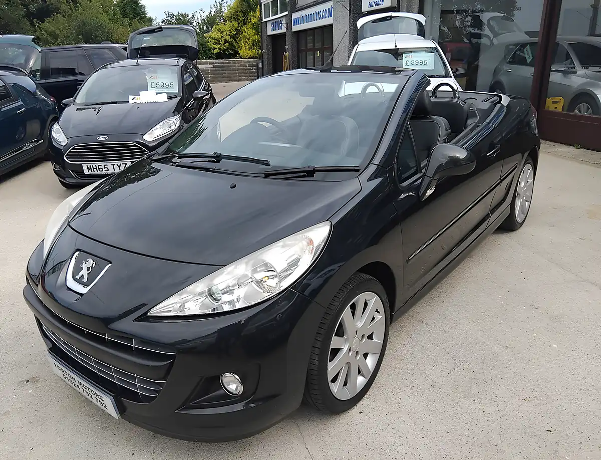 Used 2013 Peugeot 207 Allure Black Metallic - Interior and Exterior details 11