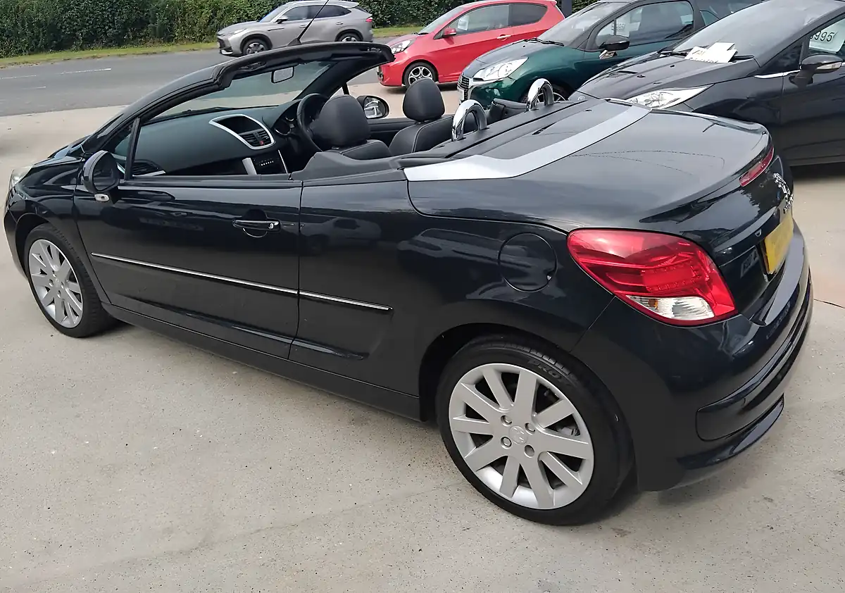 Used 2013 Peugeot 207 Allure Black Metallic - Interior and Exterior details 12