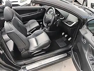 Used 2013 Peugeot 207 Allure Black Metallic - Interior and Exterior details 15
