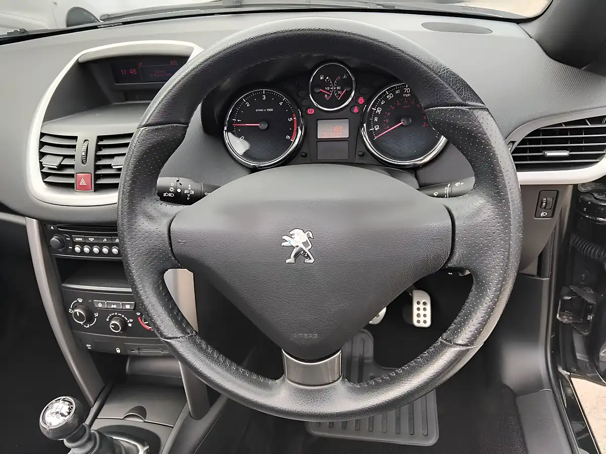 Used 2013 Peugeot 207 Allure Black Metallic - Interior and Exterior details 17
