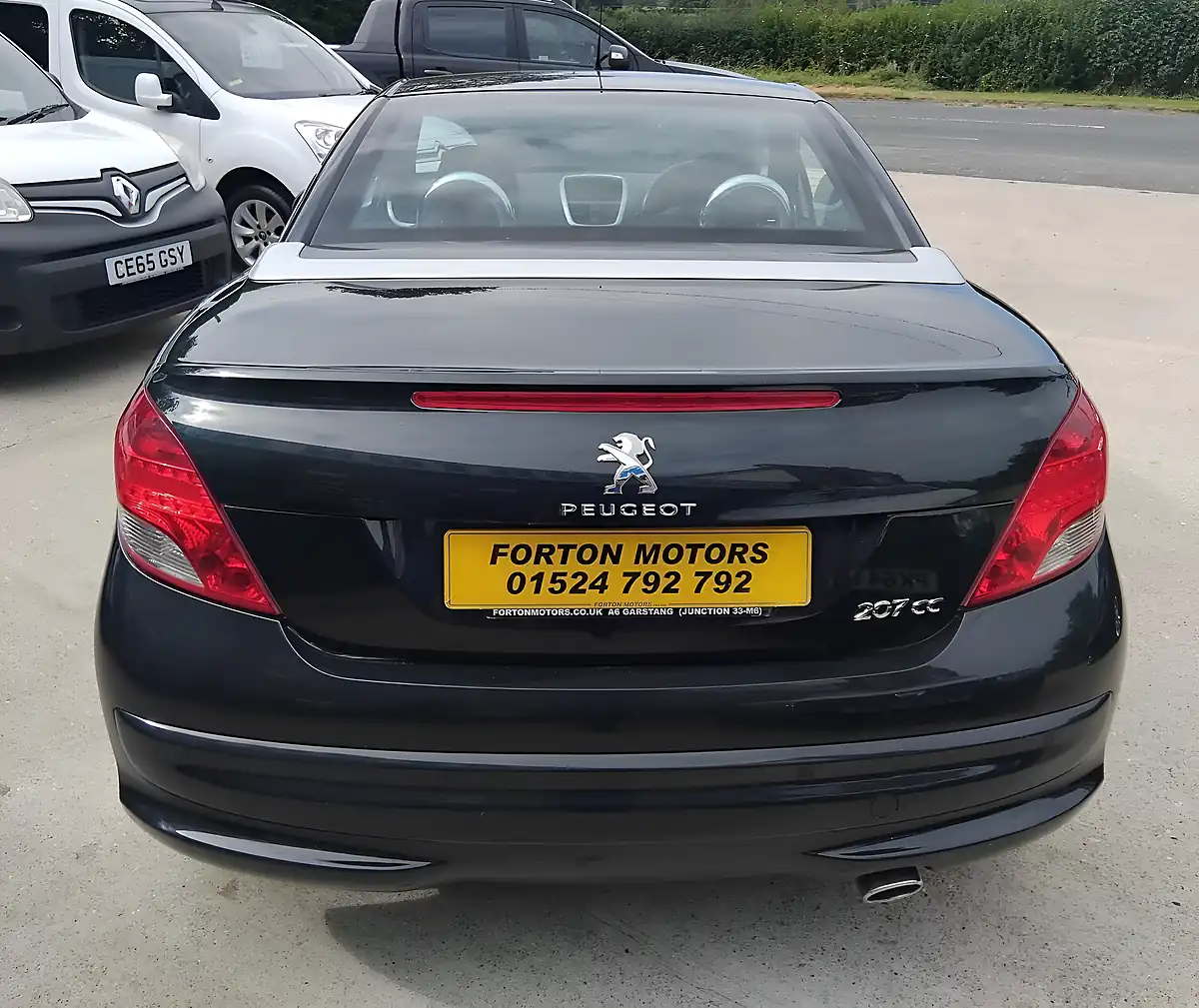 Used 2013 Peugeot 207 Allure Black Metallic - Interior and Exterior details 5