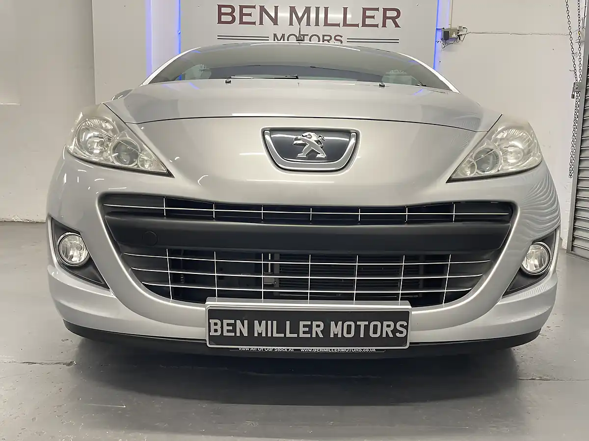 Used 2013 Peugeot 207 Cc Allure Aluminium Grey Metallic - Interior and Exterior details 10
