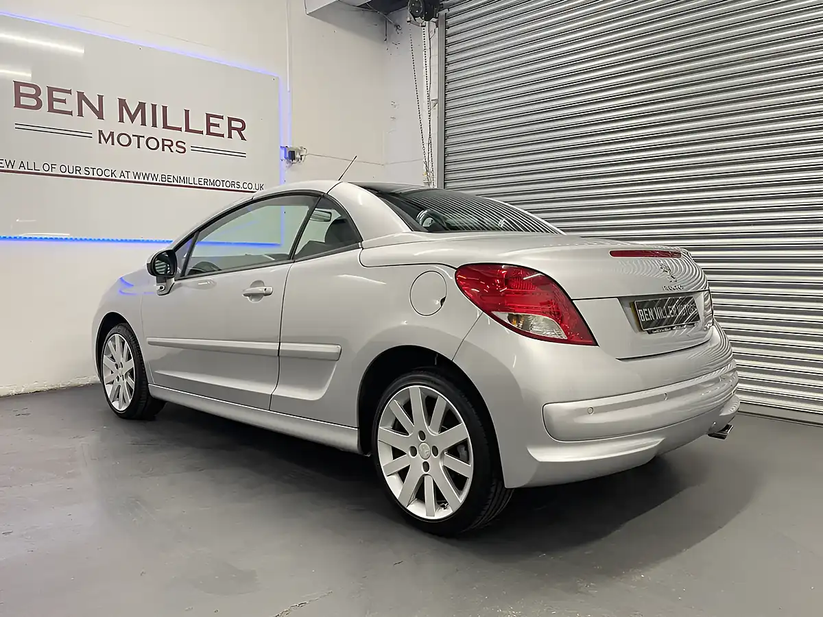 Used 2013 Peugeot 207 Cc Allure Aluminium Grey Metallic - Interior and Exterior details 6