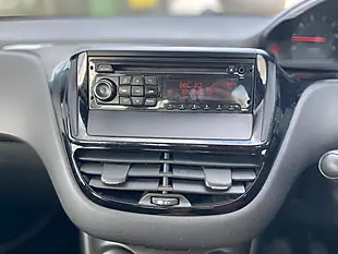 Used 2013 Peugeot 208 Access+ Black - Interior and Exterior details 17