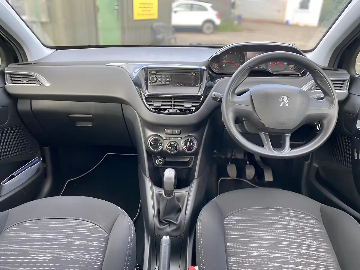 Used 2013 Peugeot 208 Access+ Black - Interior and Exterior details 5