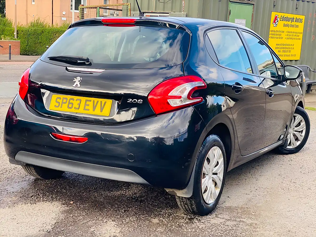 Used 2013 Peugeot 208 Access+ Black - Interior and Exterior details 8