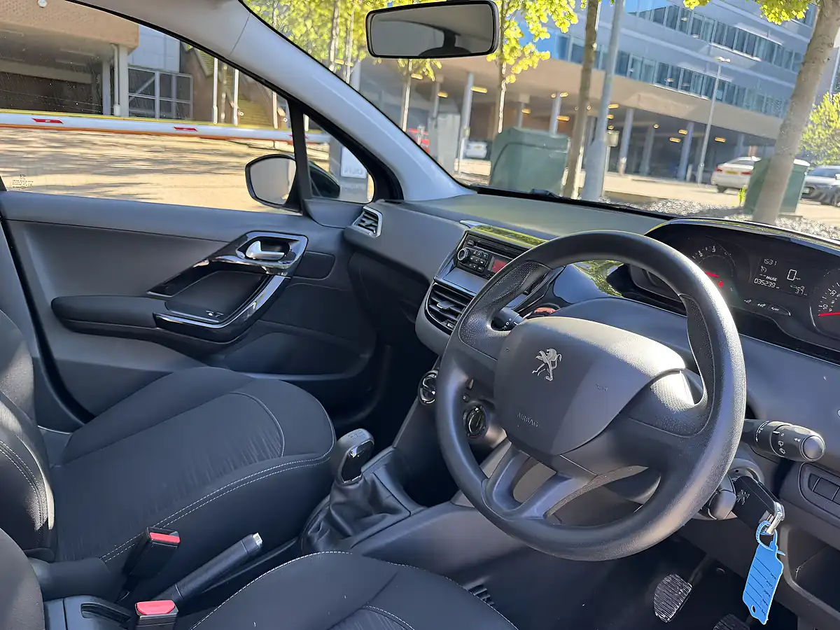 Used 2013 Peugeot 208 Access+ Black - Interior and Exterior details 10