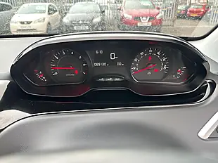 Used 2013 Peugeot 208 Access+ Grey - Interior and Exterior details 17