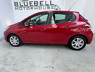 Used 2013 Peugeot 208 Active Rioja Red - Interior and Exterior details 7