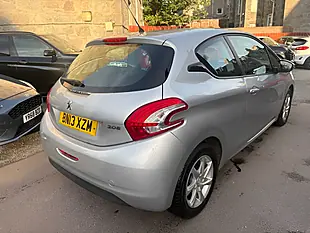 Used 2013 Peugeot 208 Active Silver - Interior and Exterior details 5