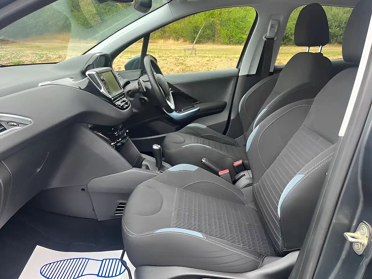 Used 2013 Peugeot 208 Allure Grey - Interior and Exterior details 6