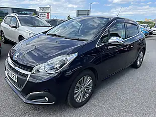 Used 2013 Peugeot 208 Black - Interior and Exterior details 3
