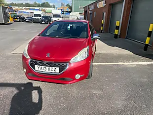 Used 2013 Peugeot 208 GTI Red - Interior and Exterior details 4