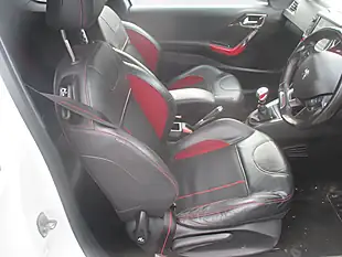 Used 2013 Peugeot 208 GTI White - Interior and Exterior details 8