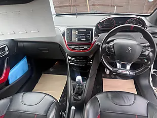 Used 2013 Peugeot 208 GTI White - Interior and Exterior details 11