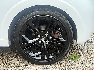 Used 2013 Peugeot 208 GTI White - Interior and Exterior details 14