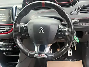 Used 2013 Peugeot 208 GTI White - Interior and Exterior details 16