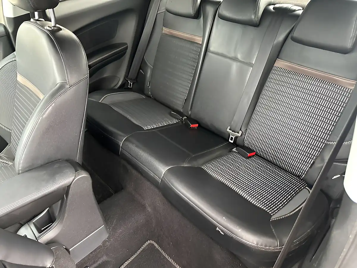 Used 2013 Peugeot 208 Intuitive Grey - Interior and Exterior details 19