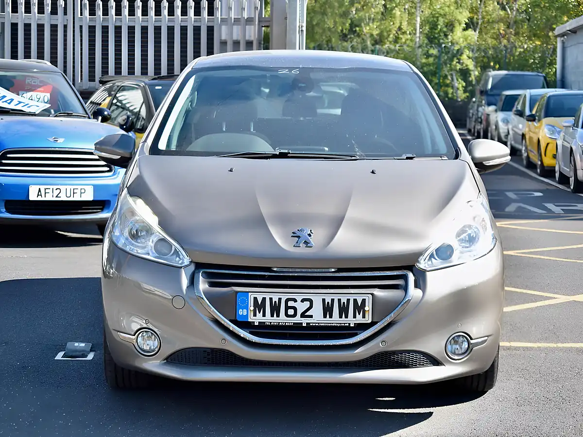 Used 2013 Peugeot 208 Intuitive Grey - Interior and Exterior details 2